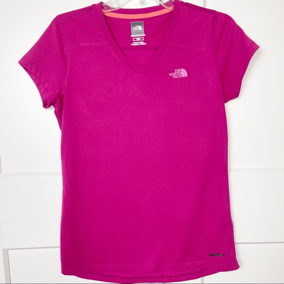 The North Face Tops - The North Face Tee